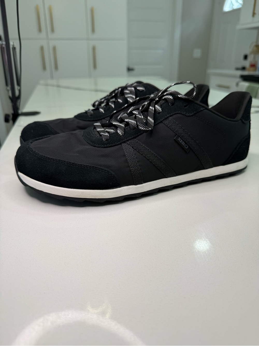 Xero Shoes Men's Wynn Barefoot Minimalist Sneakers Black Size 11.5 US / 44.5 EUR